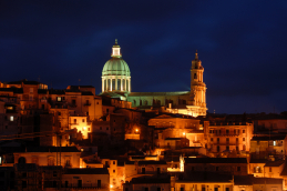 Ibla_notte