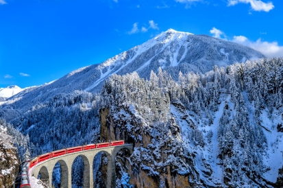 MERCATINI DI NATALE E TRENINO ROSSO 7