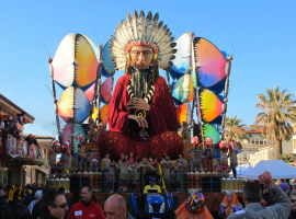 Carnevale di viareggio e Lucca   01