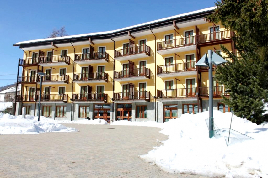 Hotel Casalpina don Barra   pragelato   00